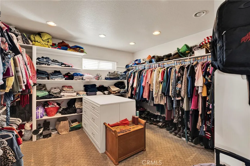14555 Ketch Helendale, CA 92342
