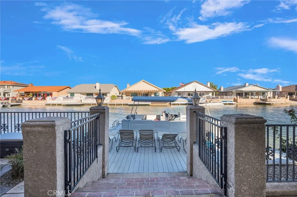 14555 Ketch Helendale, CA 92342