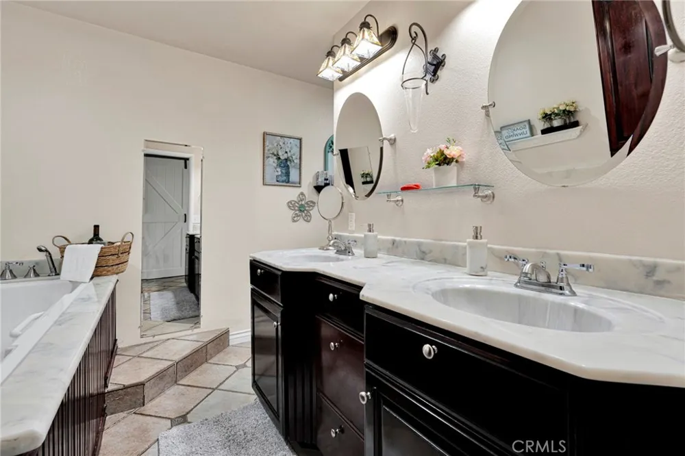 14555 Ketch Helendale, CA 92342
