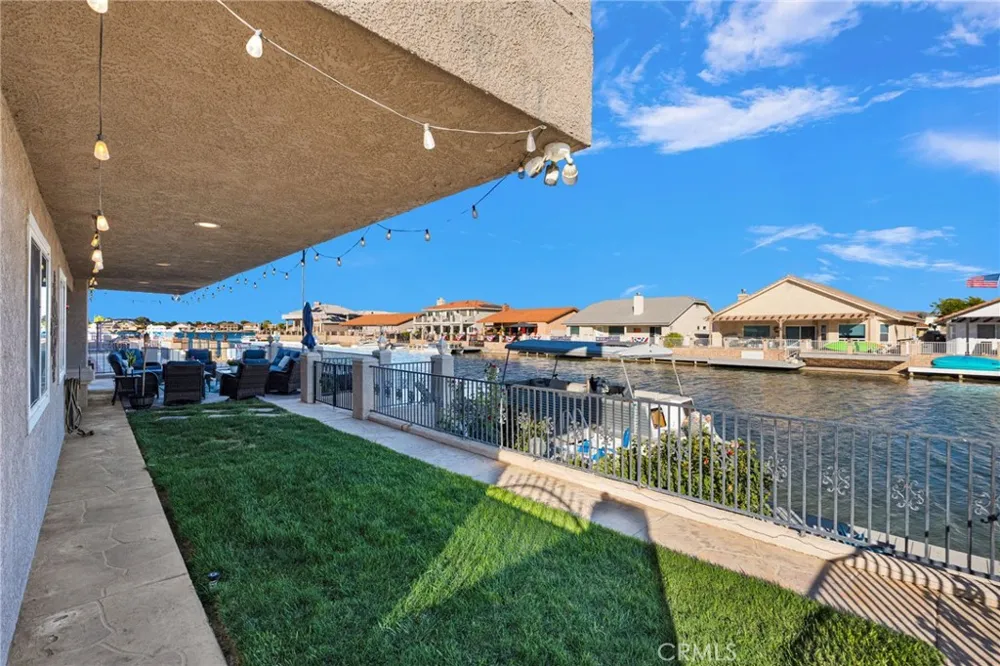 14555 Ketch Helendale, CA 92342