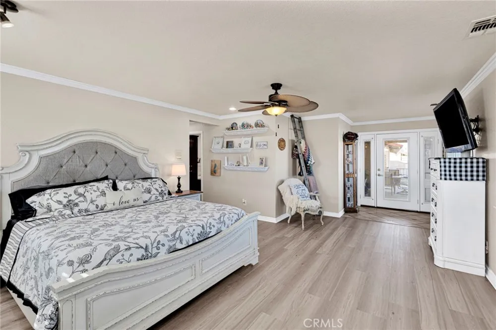 14555 Ketch Helendale, CA 92342