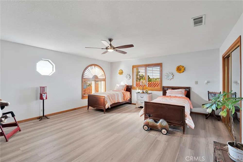 14555 Ketch Helendale, CA 92342