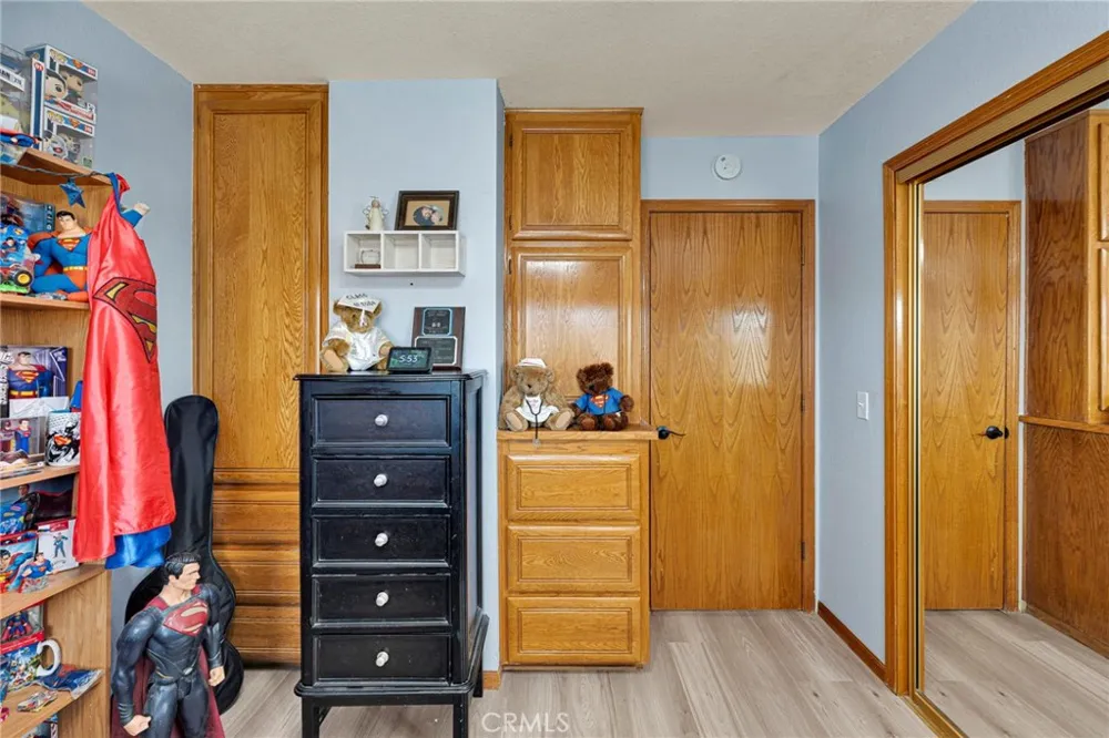 14555 Ketch Helendale, CA 92342