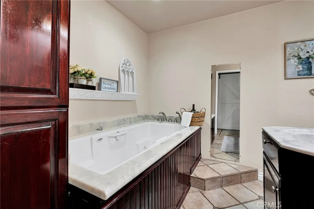 14555 Ketch Helendale, CA 92342