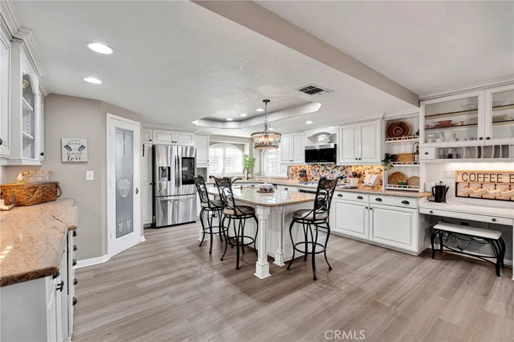 14555 Ketch Helendale, CA 92342
