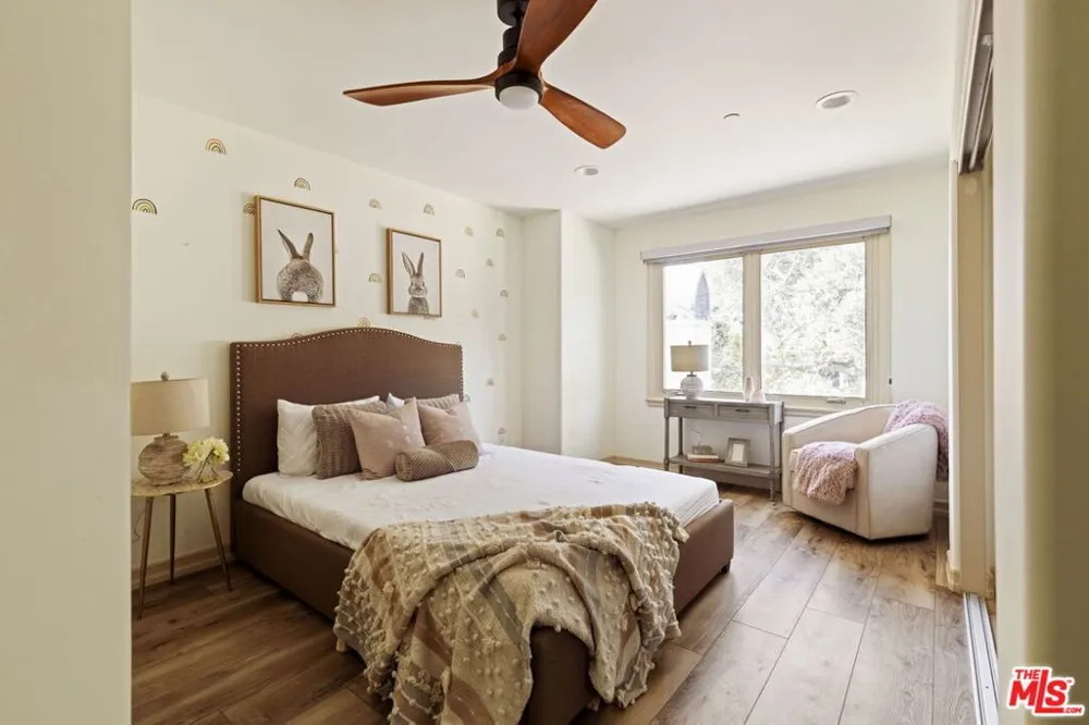 272 Chester Avenue #101 Pasadena, CA 91106