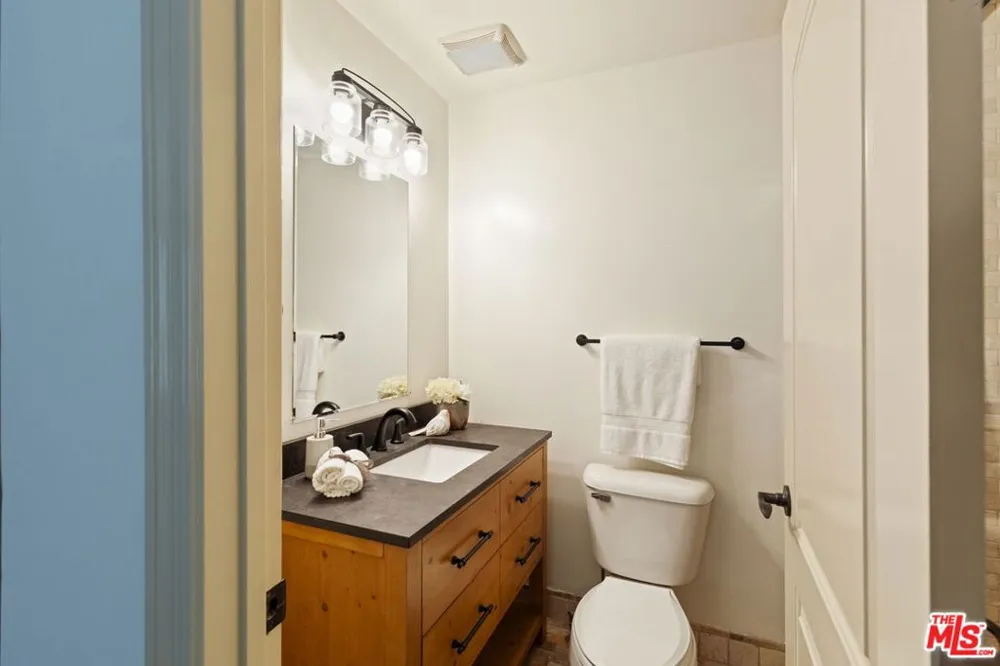 272 Chester Avenue #101 Pasadena, CA 91106