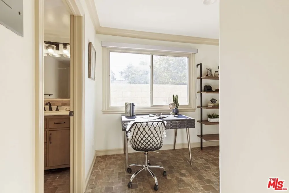 272 Chester Avenue #101 Pasadena, CA 91106