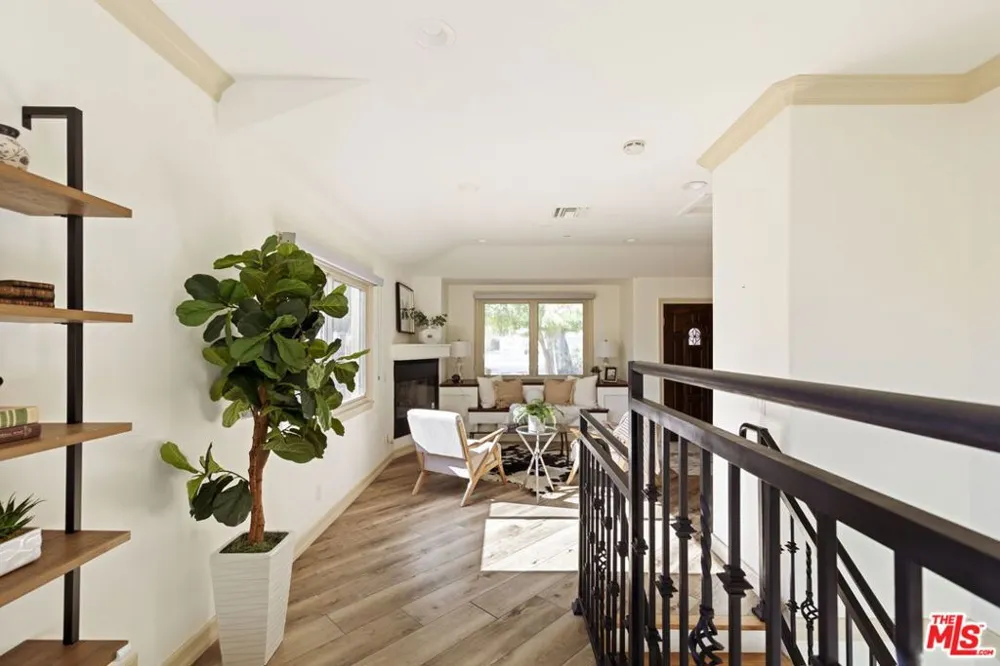 272 Chester Avenue #101 Pasadena, CA 91106