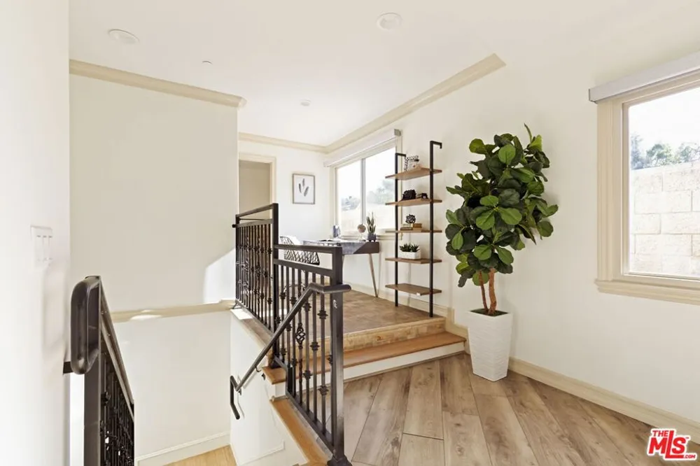 272 Chester Avenue #101 Pasadena, CA 91106