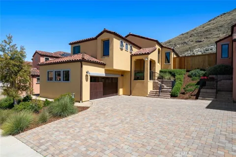 3101 Arezzo Drive