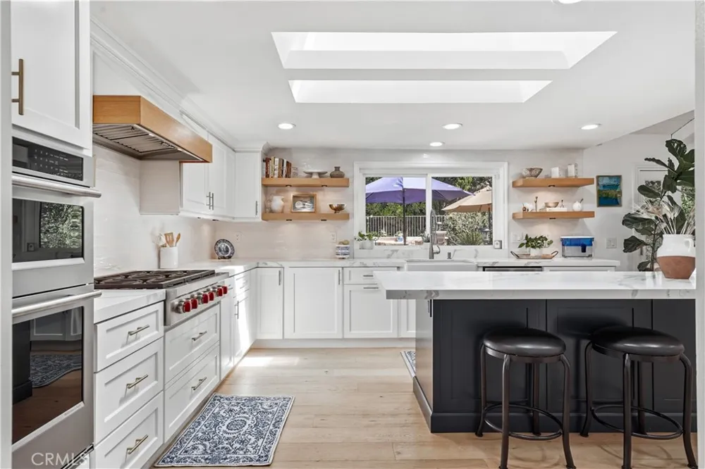 2101 Pioneer Avenue Fullerton, CA 92831
