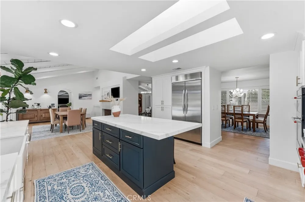 2101 Pioneer Avenue Fullerton, CA 92831