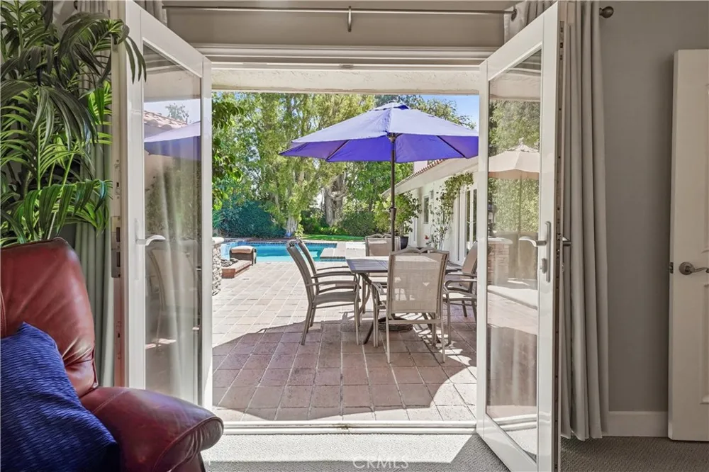 2101 Pioneer Avenue Fullerton, CA 92831