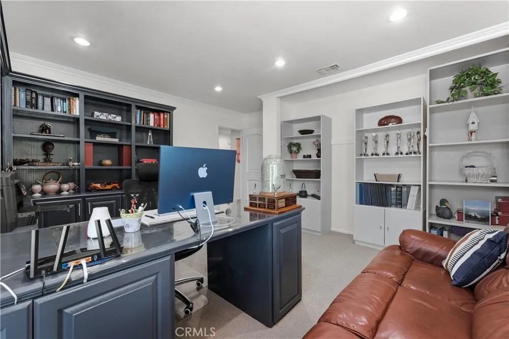 2101 Pioneer Avenue Fullerton, CA 92831