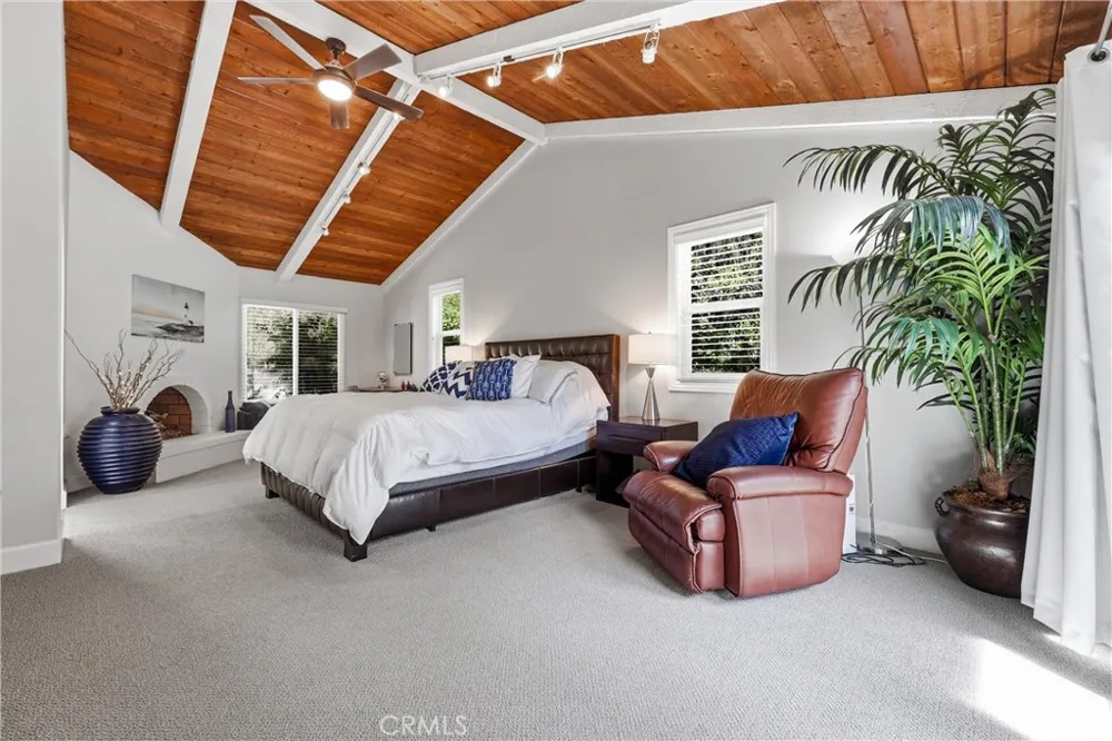 2101 Pioneer Avenue Fullerton, CA 92831