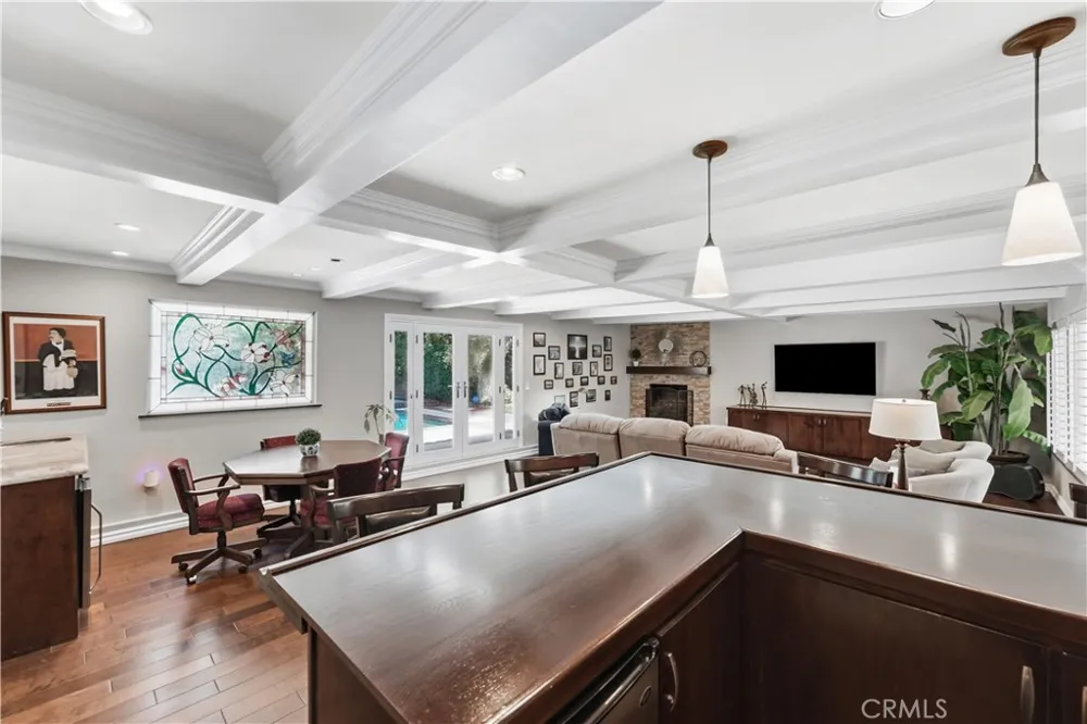 2101 Pioneer Avenue Fullerton, CA 92831