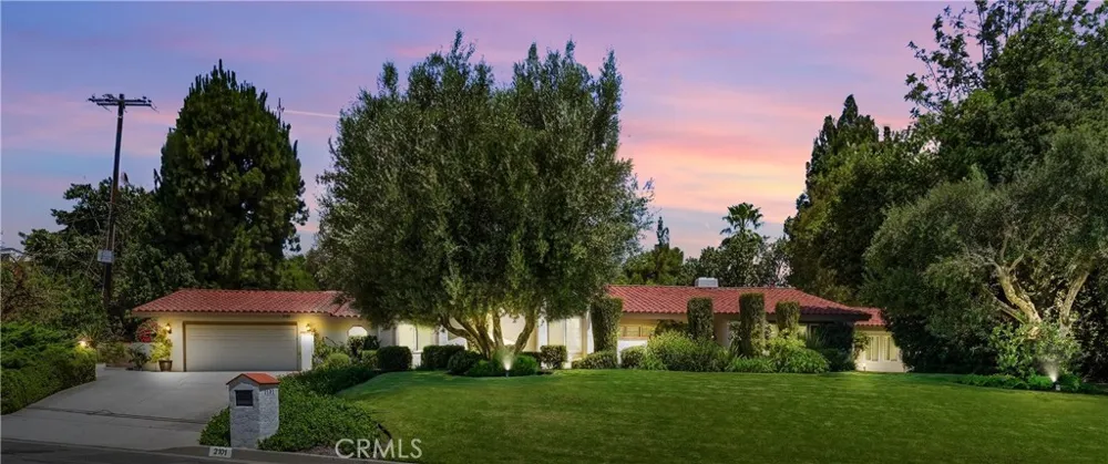 2101 Pioneer Avenue Fullerton, CA 92831