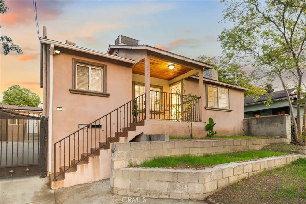 10554 Plainview Tujunga, CA 91042