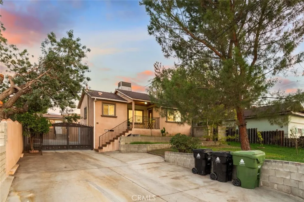10554 Plainview Tujunga, CA 91042