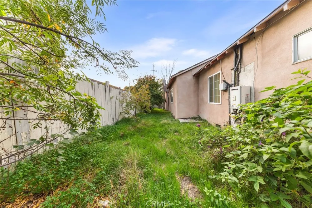 10554 Plainview Tujunga, CA 91042