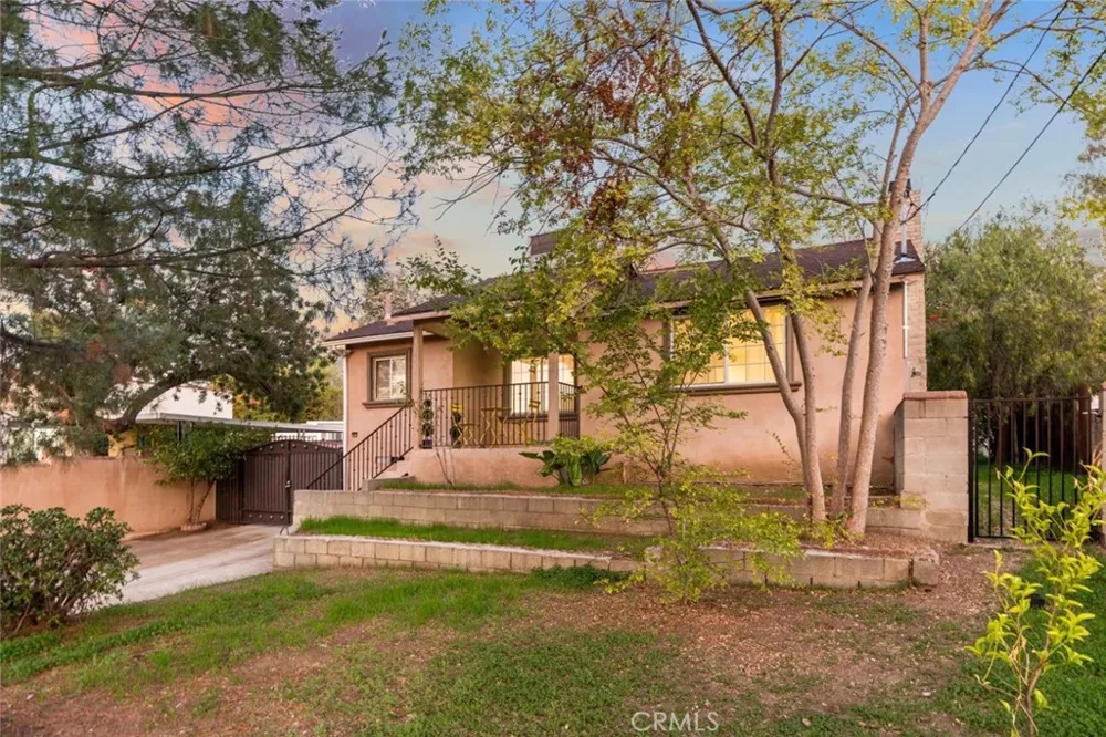 10554 Plainview Tujunga, CA 91042