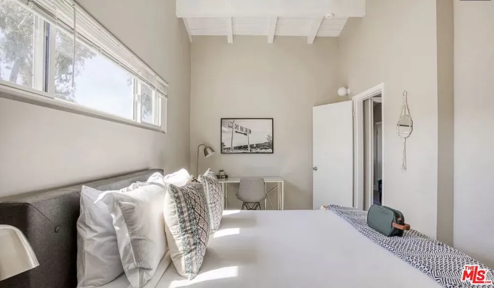 8100 W 83rd Street Playa del Rey, CA 90293