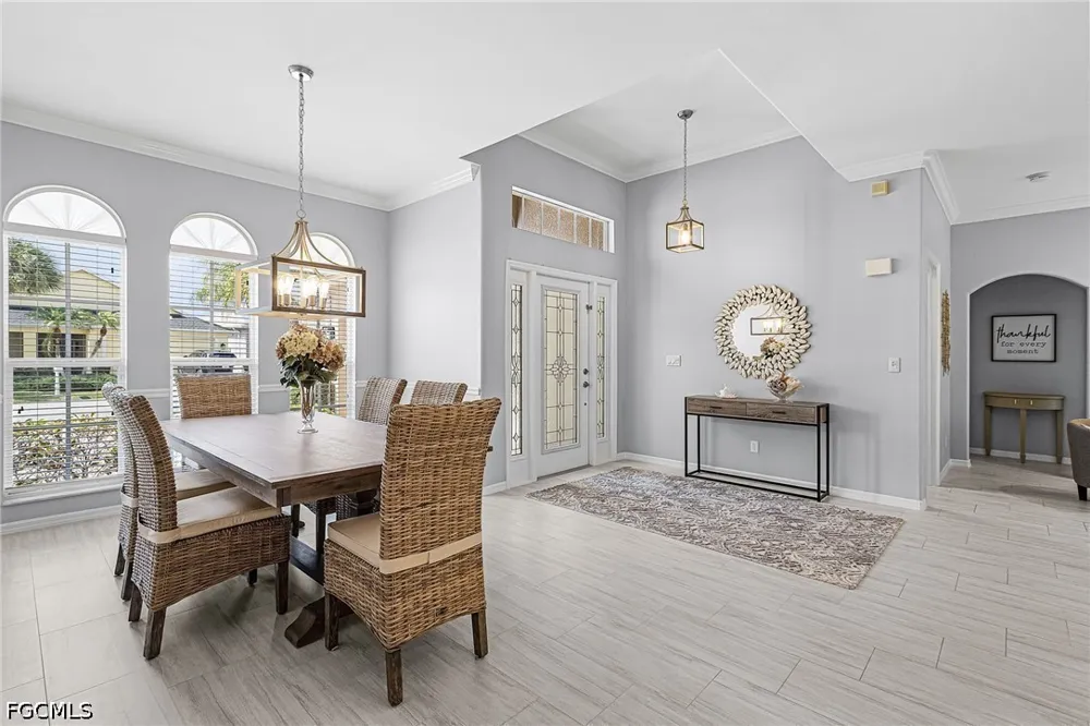 Palm Island Circle North Fort Myers, FL 33903