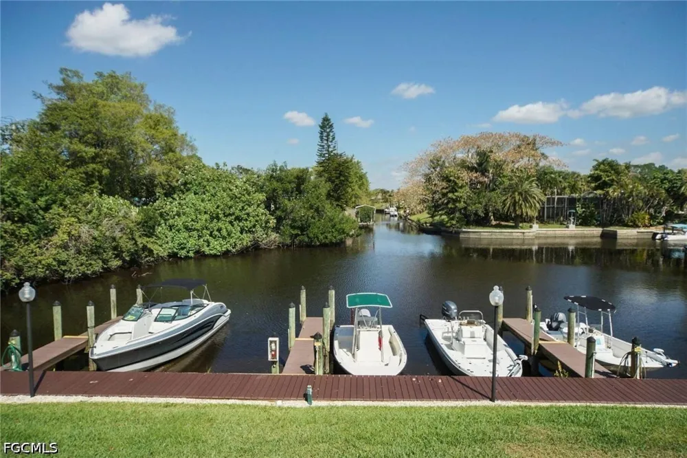 Palm Island Circle North Fort Myers, FL 33903