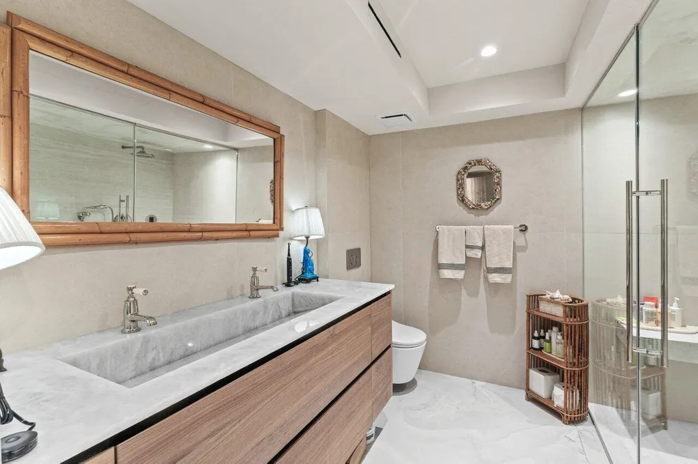 100 Sunrise Avenue #418 Palm Beach, FL 33480