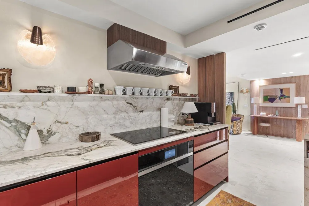 100 Sunrise Avenue #418 Palm Beach, FL 33480