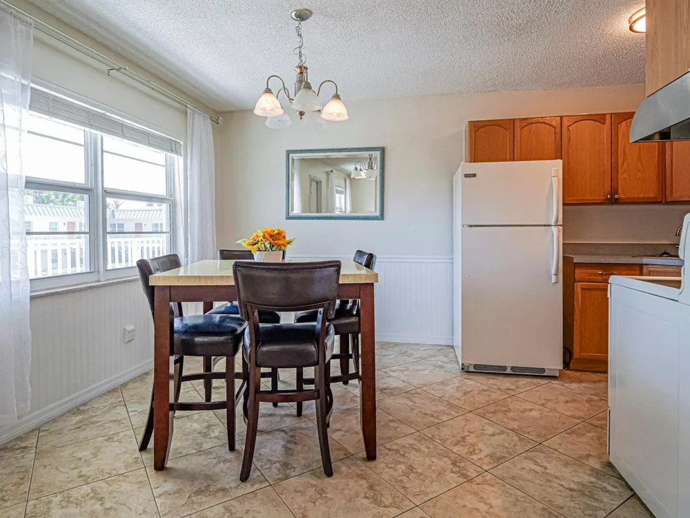 923 22nd Place #219 Vero Beach, FL 32960