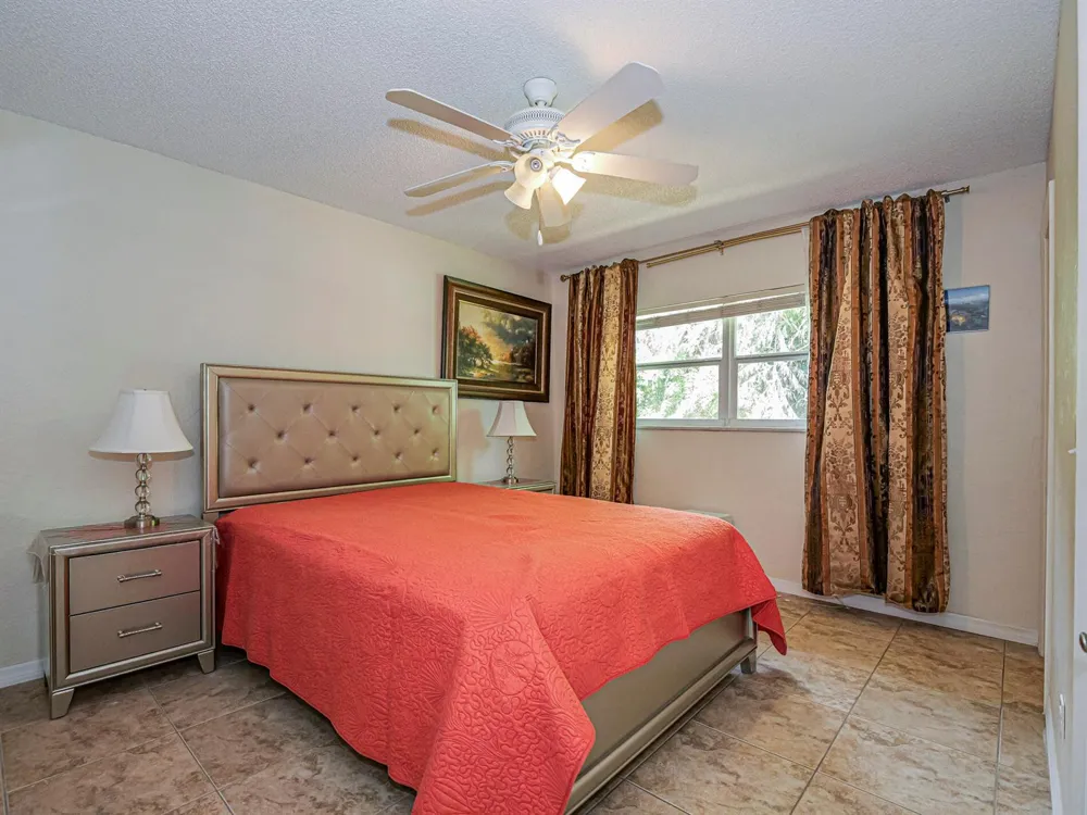 923 22nd Place #219 Vero Beach, FL 32960