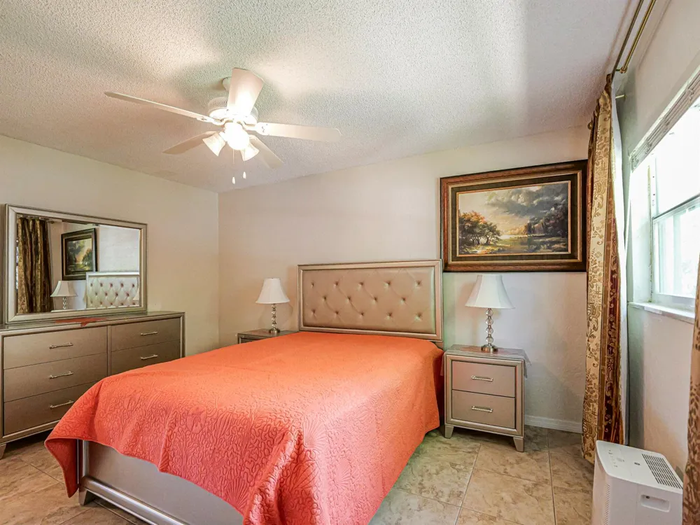 923 22nd Place #219 Vero Beach, FL 32960