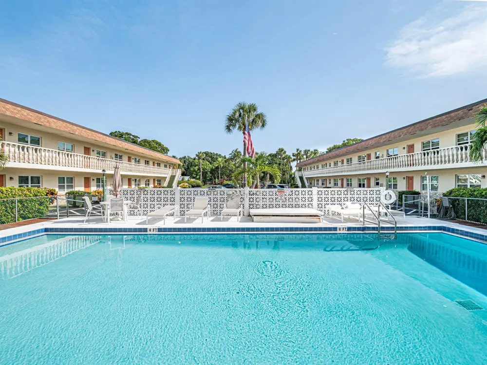 923 22nd Place #219 Vero Beach, FL 32960