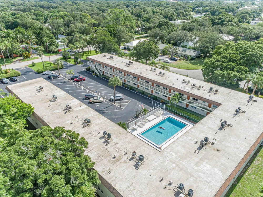923 22nd Place #219 Vero Beach, FL 32960