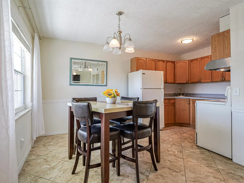 923 22nd Place #219 Vero Beach, FL 32960