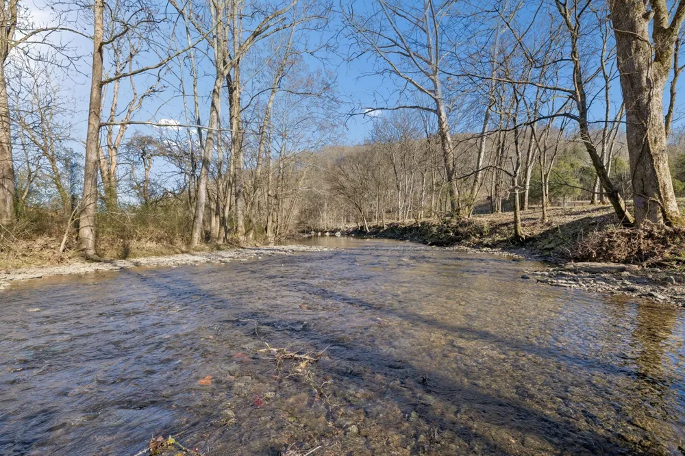 215 Hickman Creek Road S Hickman, TN 38567