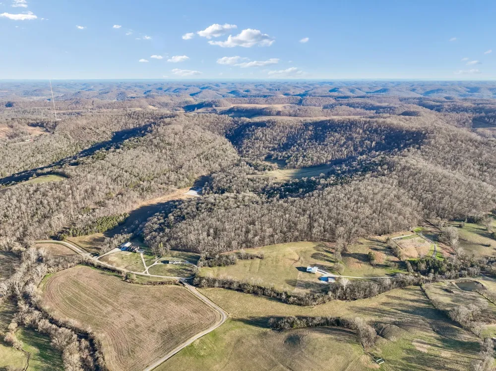 215 Hickman Creek Road S Hickman, TN 38567