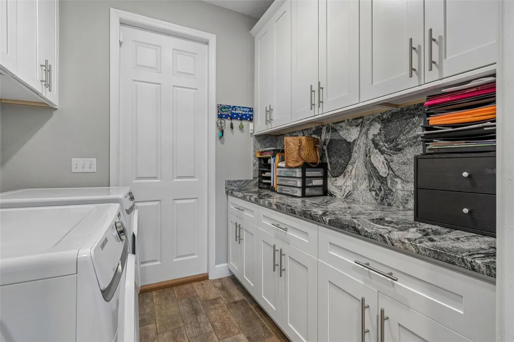 21620 TEAL COURT Lutz, FL 33549