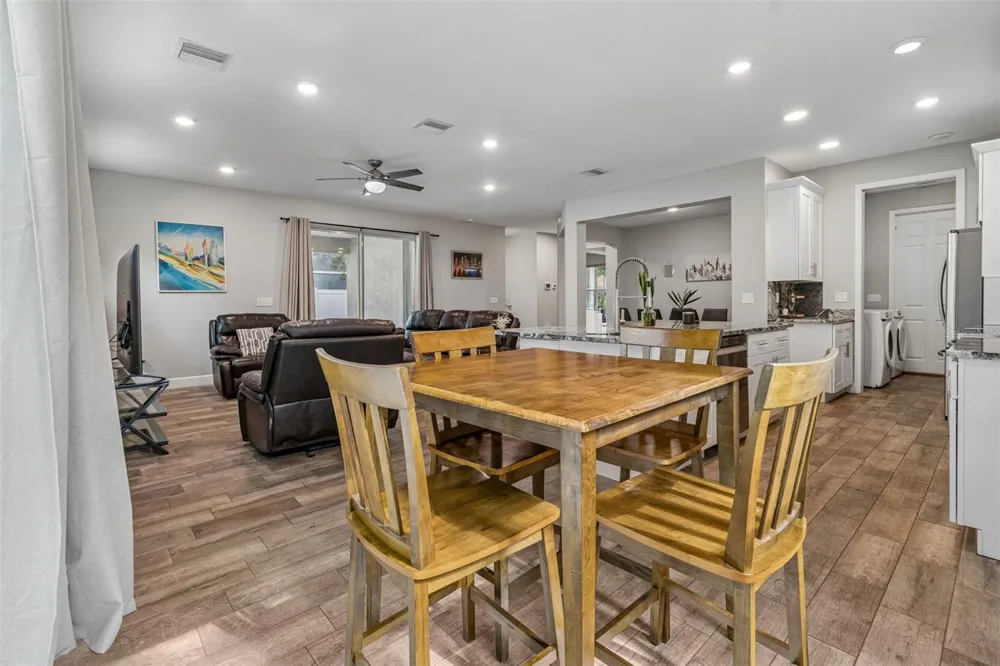 21620 TEAL COURT Lutz, FL 33549
