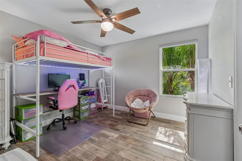 21620 TEAL COURT Lutz, FL 33549