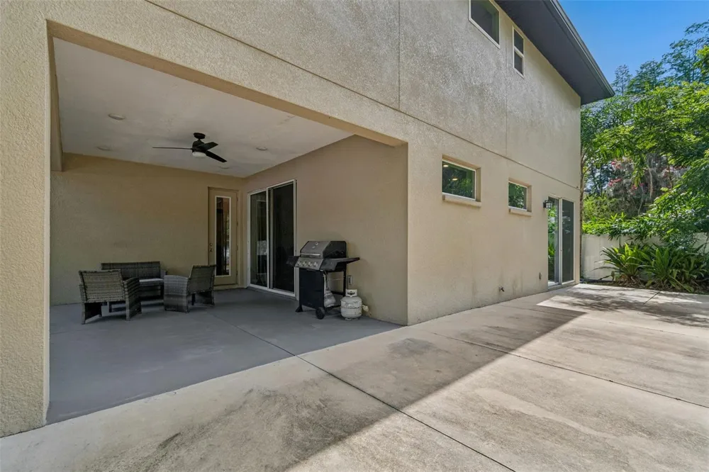 21620 TEAL COURT Lutz, FL 33549