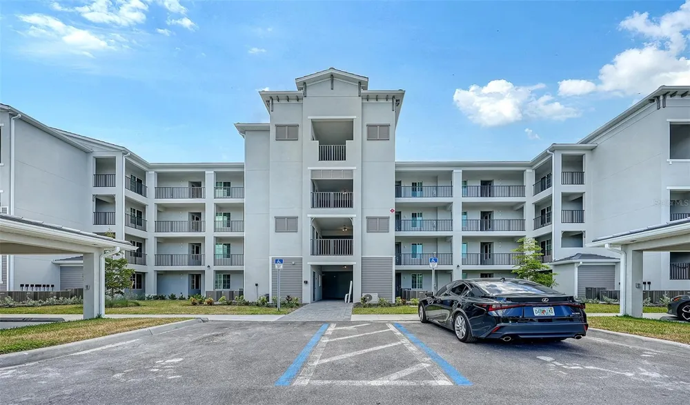 17600 OPAL SAND DRIVE #301 Venice, FL 34293