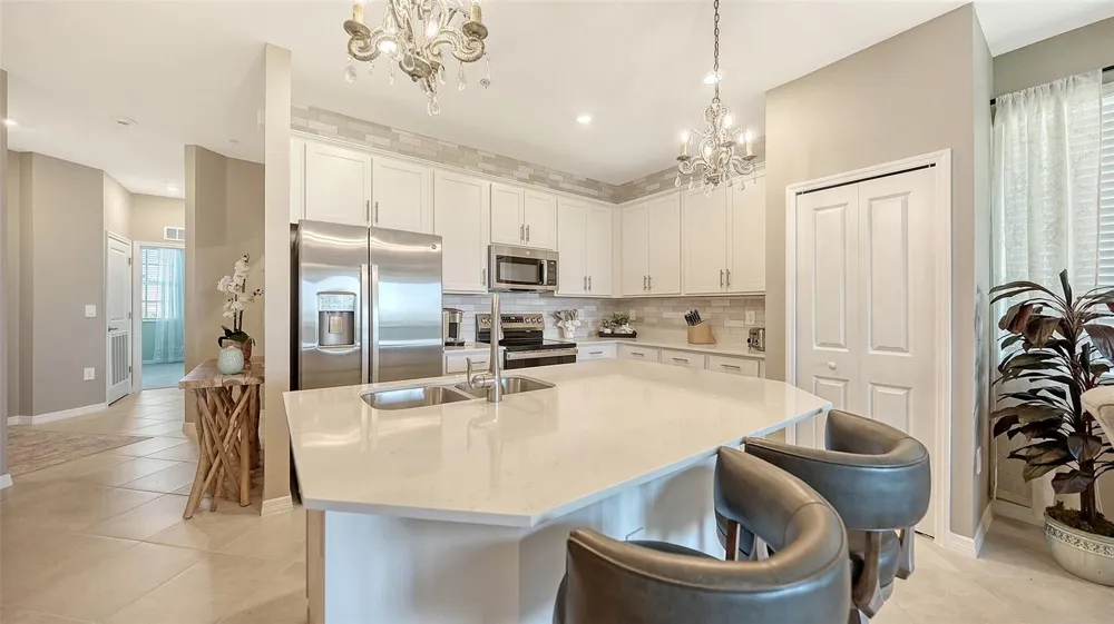 17600 OPAL SAND DRIVE #301 Venice, FL 34293