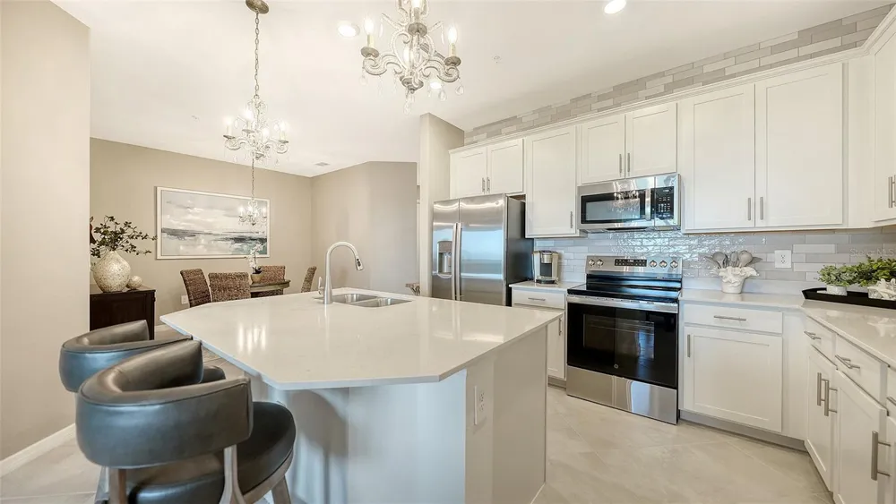 17600 OPAL SAND DRIVE #301 Venice, FL 34293