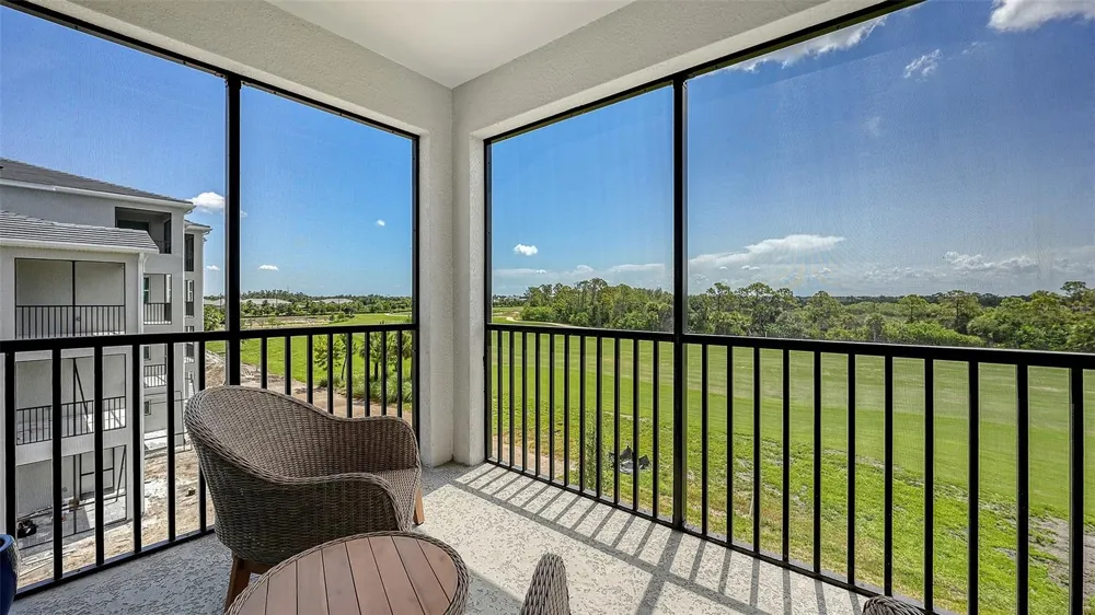 17600 OPAL SAND DRIVE #301 Venice, FL 34293