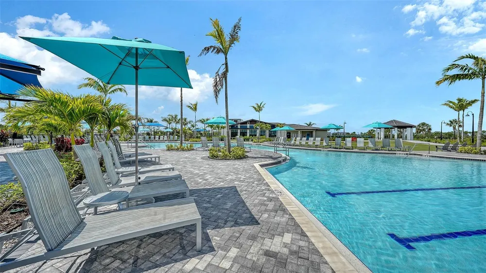 17600 OPAL SAND DRIVE #301 Venice, FL 34293