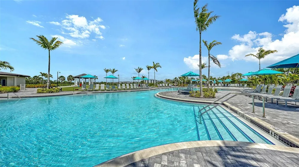 17600 OPAL SAND DRIVE #301 Venice, FL 34293