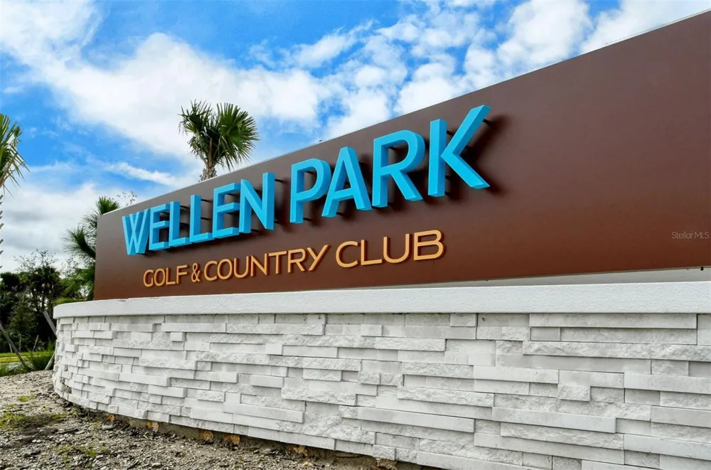 17600 OPAL SAND DRIVE #301 Venice, FL 34293